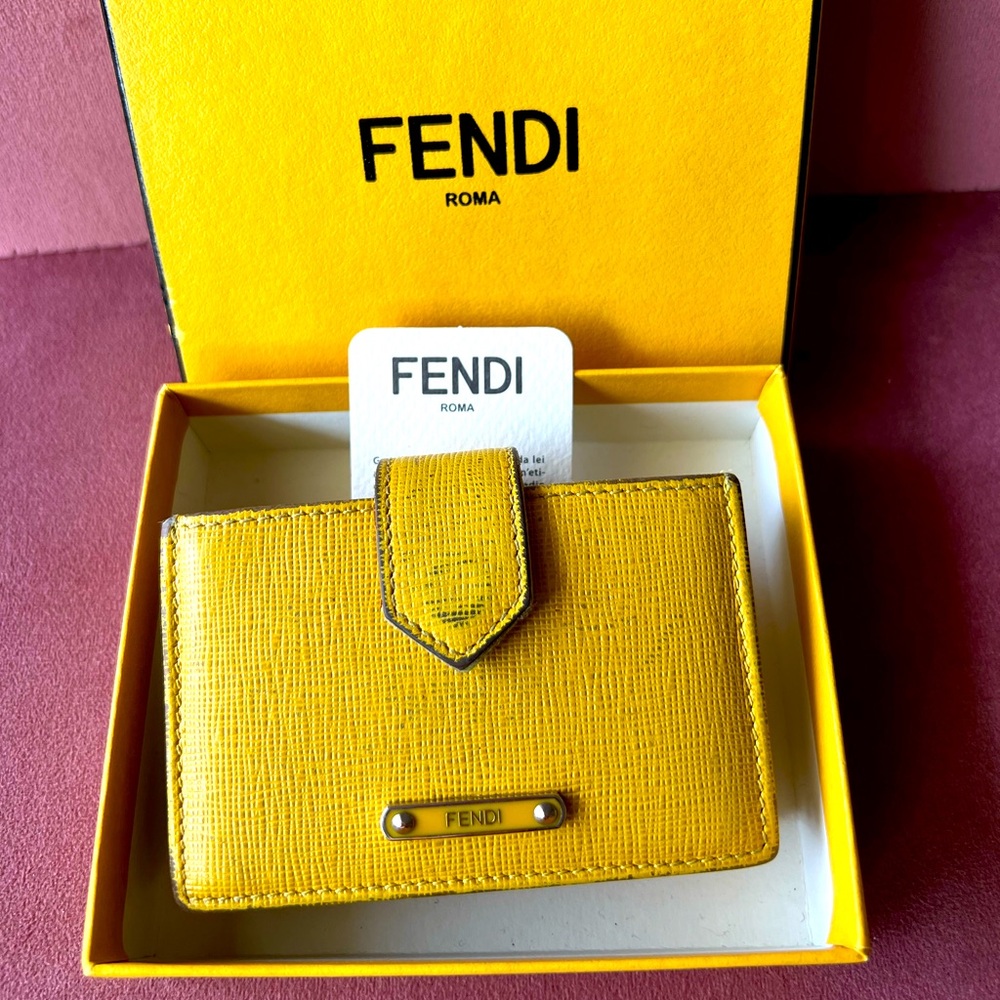 Fendi Gusseted Card Holder